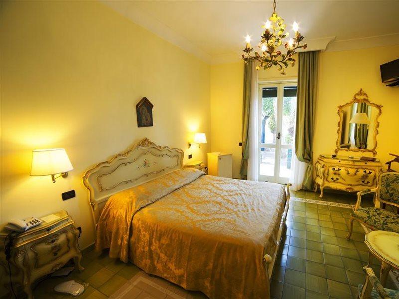 Grande Albergo Miramare 포르미아 외부 사진