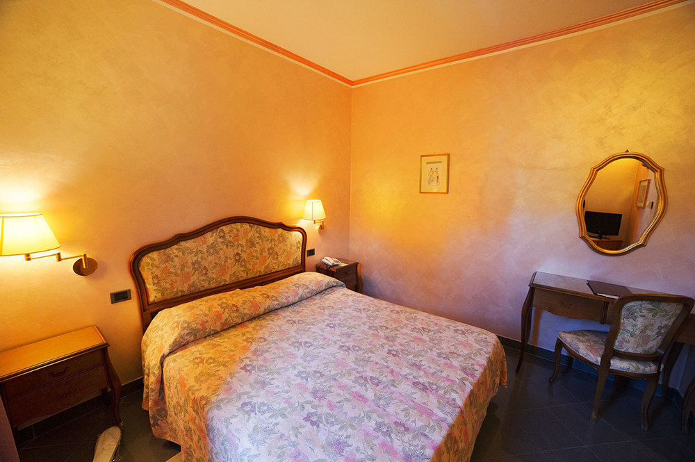 Grande Albergo Miramare 포르미아 외부 사진
