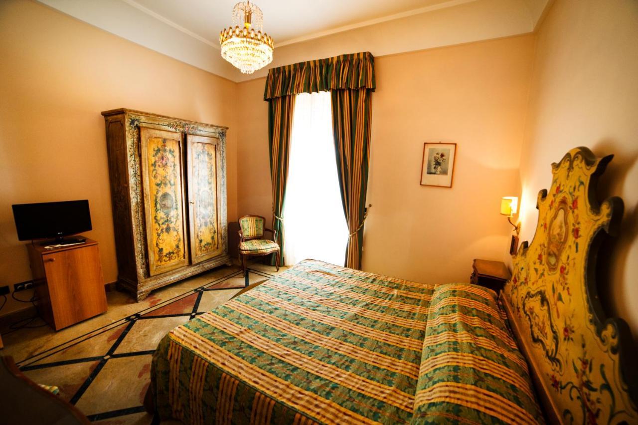 Grande Albergo Miramare 포르미아 외부 사진